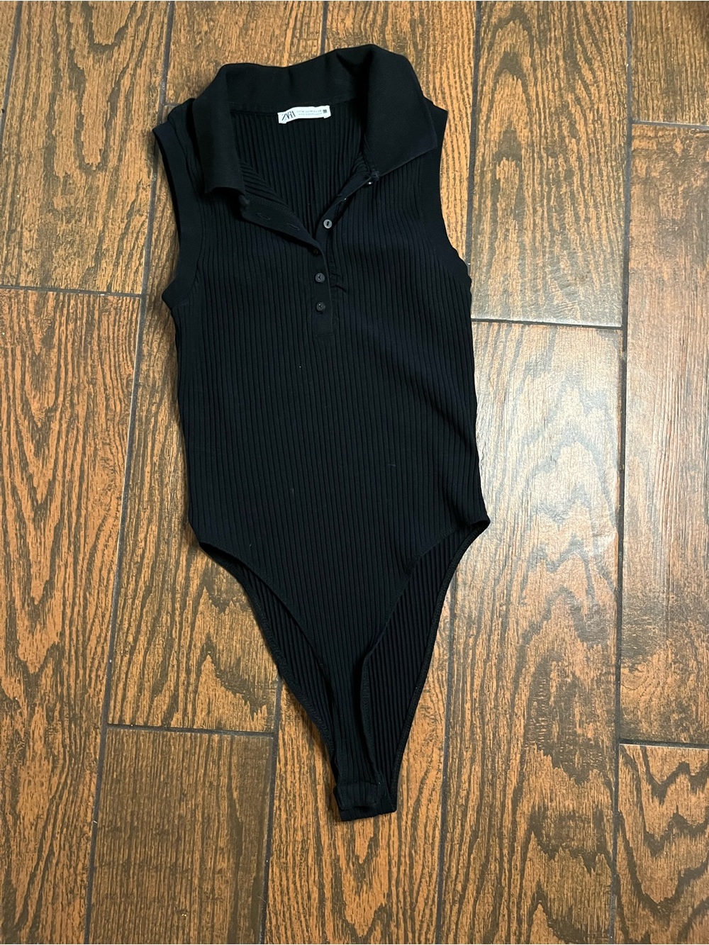 Zara Black Sleeveless Ribbed Polo Bodysuit
